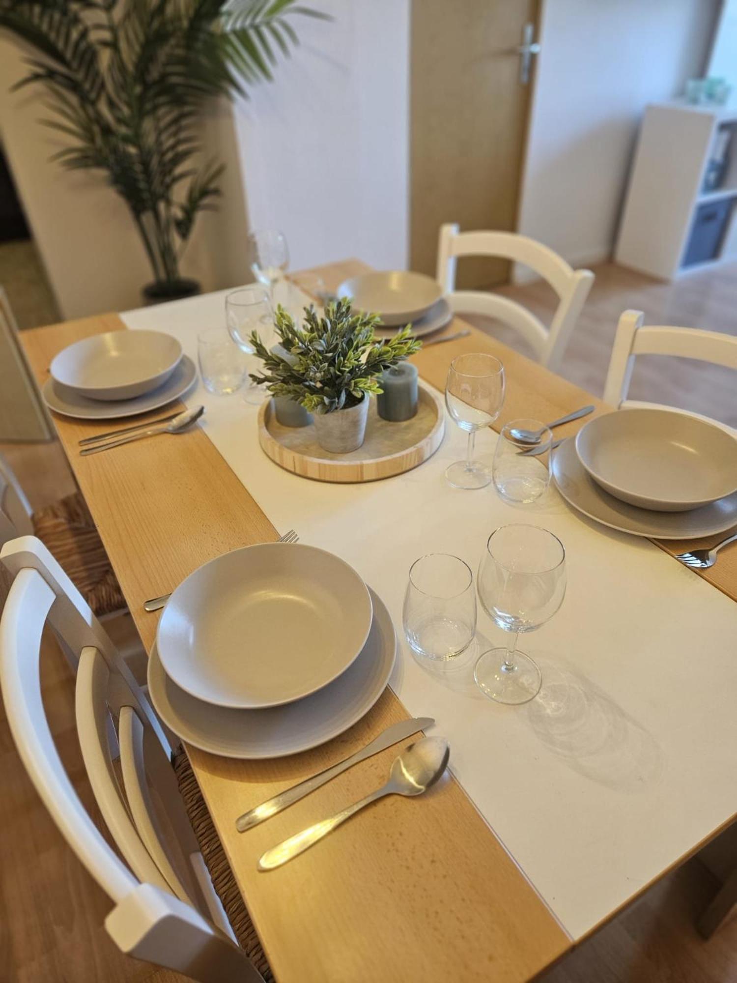 schöne Ferienwohnung über den Dächern von Plauen Exterior foto